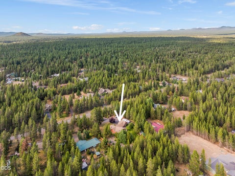 Tiny photo for 16191 Twin Drive, La Pine, OR 97739 (MLS # 220225480)