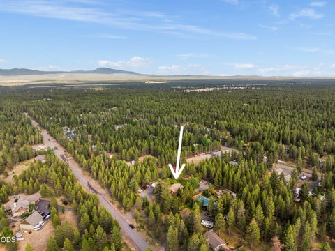 Tiny photo for 16191 Twin Drive, La Pine, OR 97739 (MLS # 220225480)
