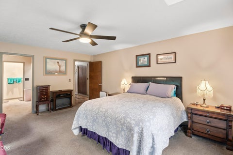 Tiny photo for 16191 Twin Drive, La Pine, OR 97739 (MLS # 220225480)