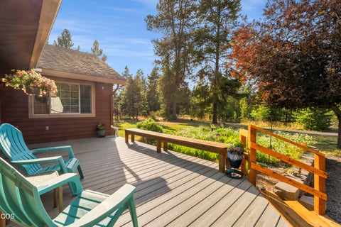 Tiny photo for 16191 Twin Drive, La Pine, OR 97739 (MLS # 220225480)