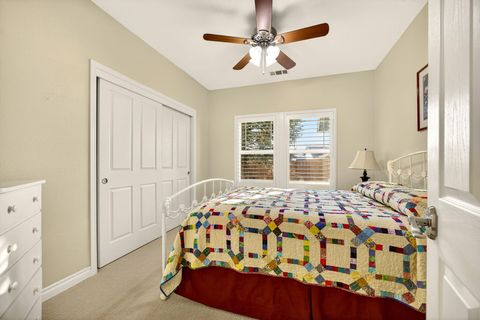 Tiny photo for 108 Oak Point Drive, Eagle Point, OR 97524 (MLS # 220210738)