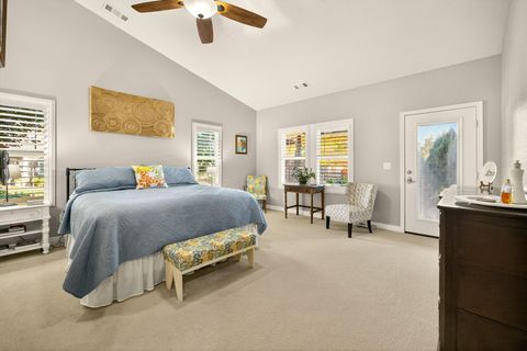 Tiny photo for 108 Oak Point Drive, Eagle Point, OR 97524 (MLS # 220210738)