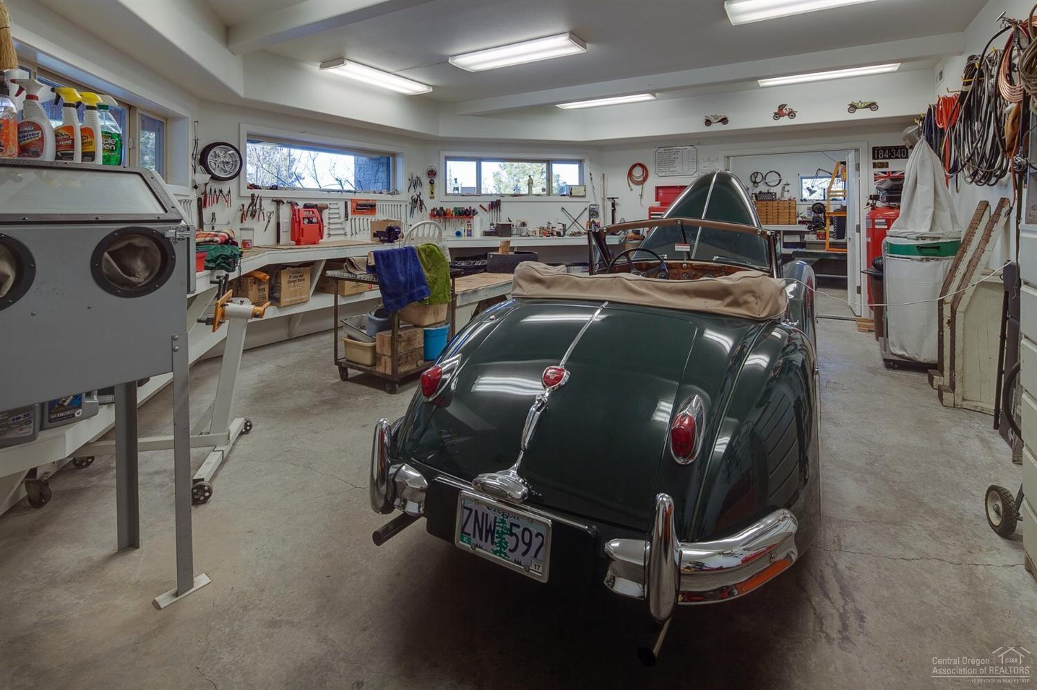 Awbrey Butte - Residential