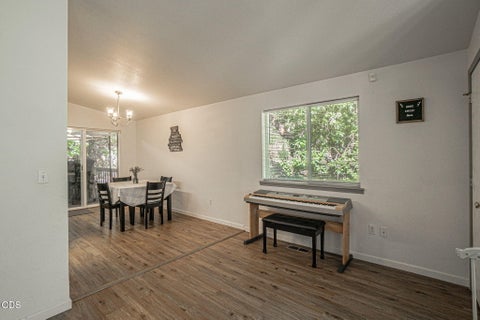 Tiny photo for 937 Fourth Avenue, Gold Hill, OR 97525 (MLS # 220223123)