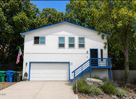 Photo of 937 Fourth Avenue, Gold Hill, OR 97525 (MLS # 220223123)