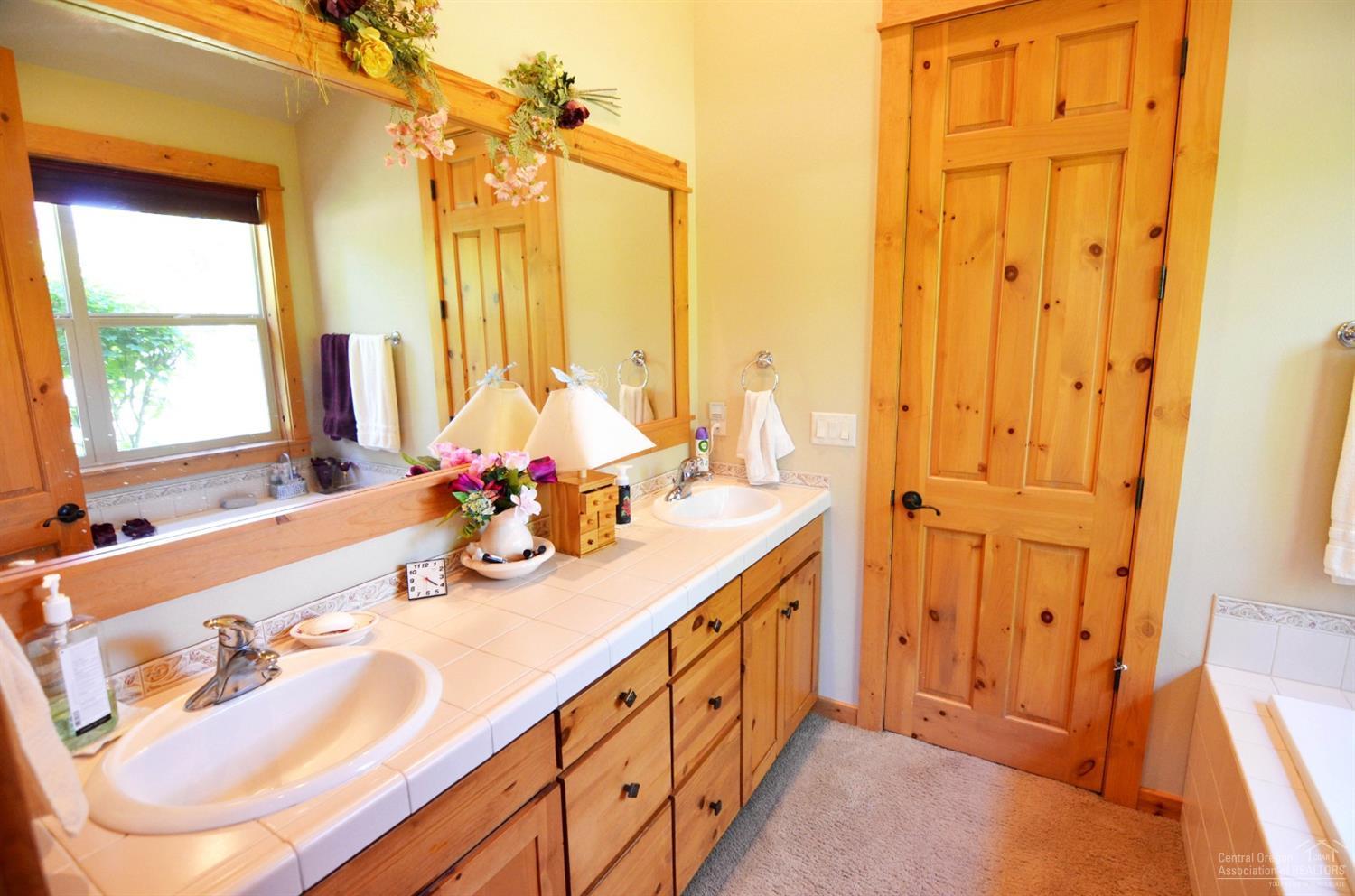 River Rim - Residential