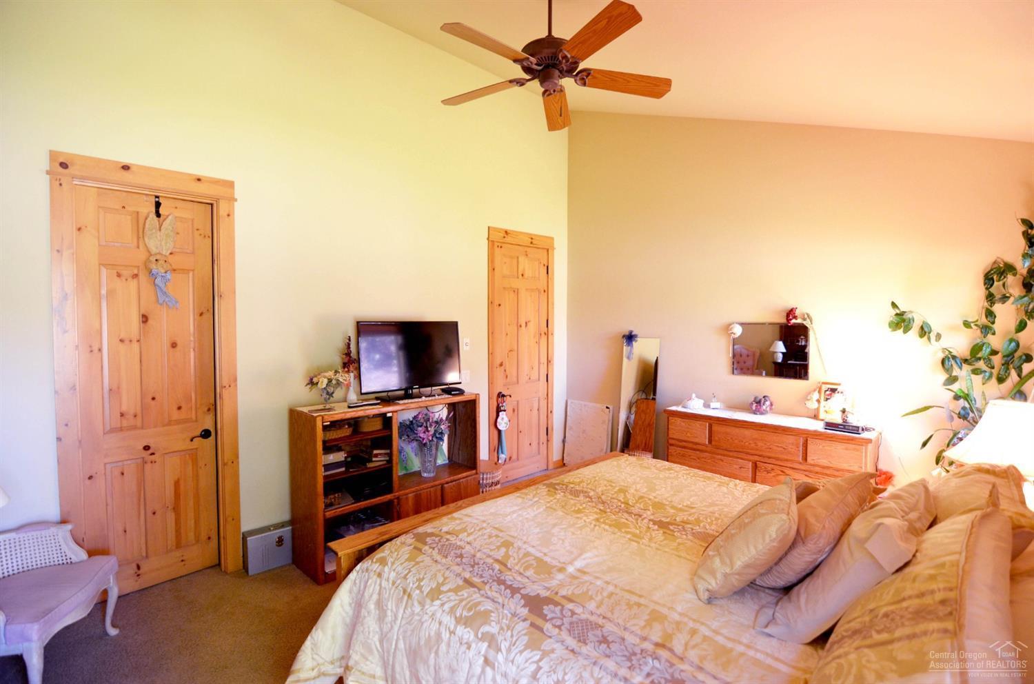 River Rim - Residential