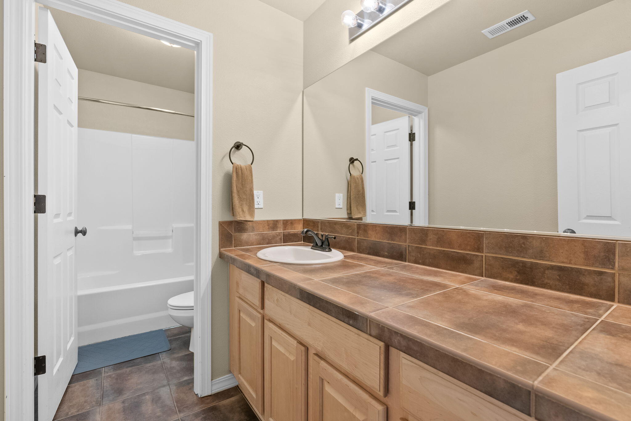 River Canyon Estates - Residential