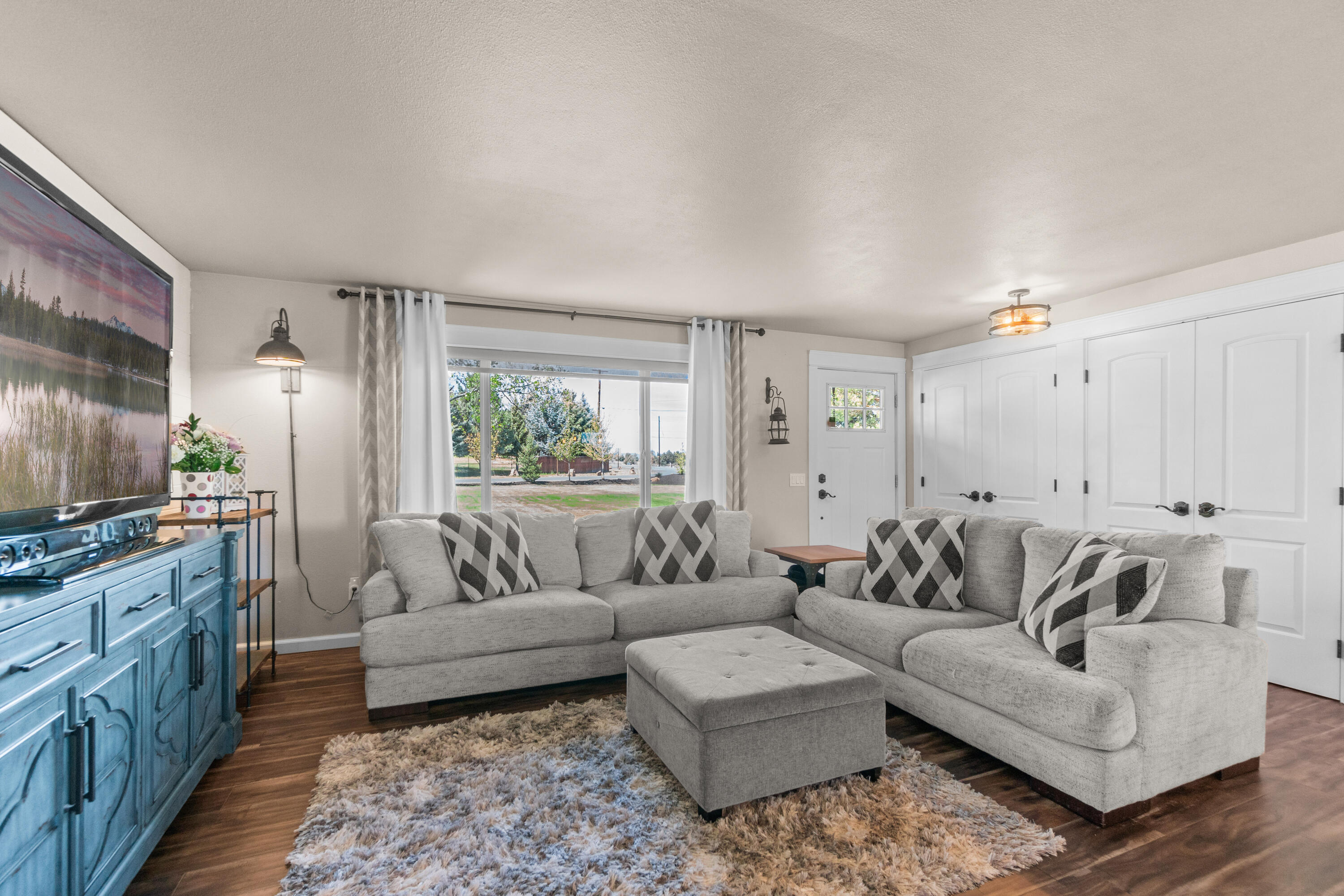 Dobbin Acres - Residential