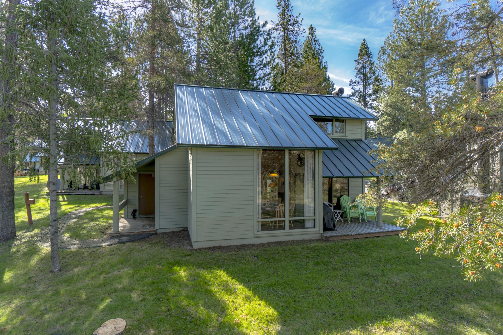 Ranch Cabins - Residential