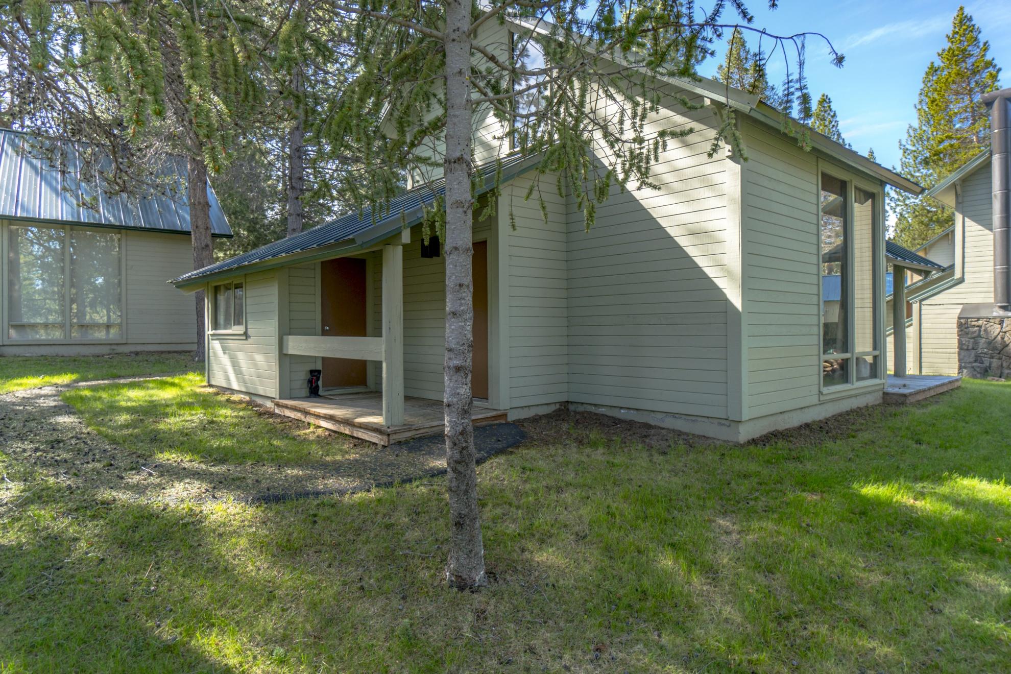 Ranch Cabins - Residential