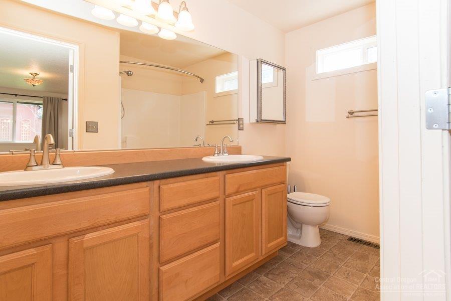 Deschutes RiverWoods - Residential