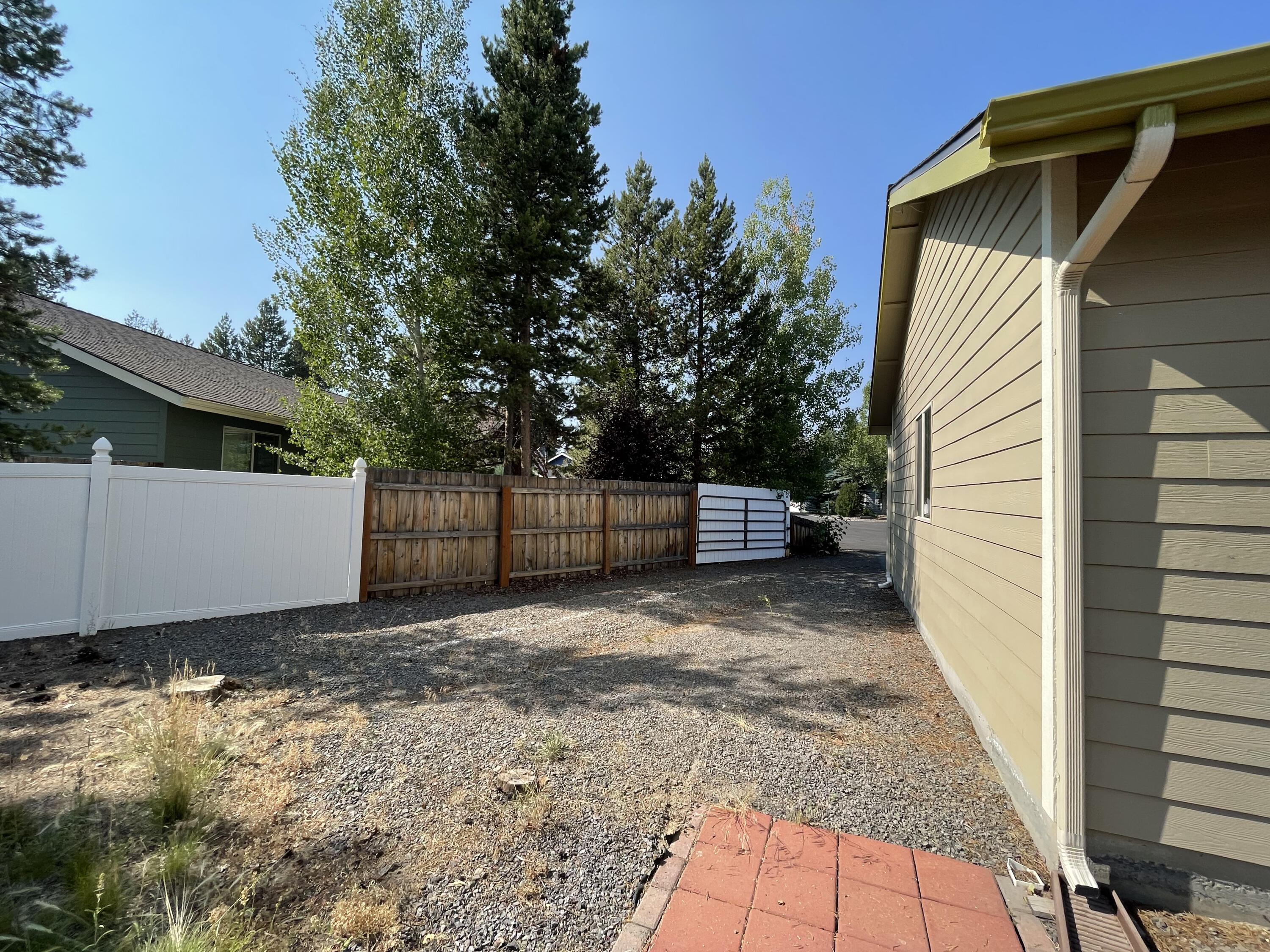 R&W Estates - Residential