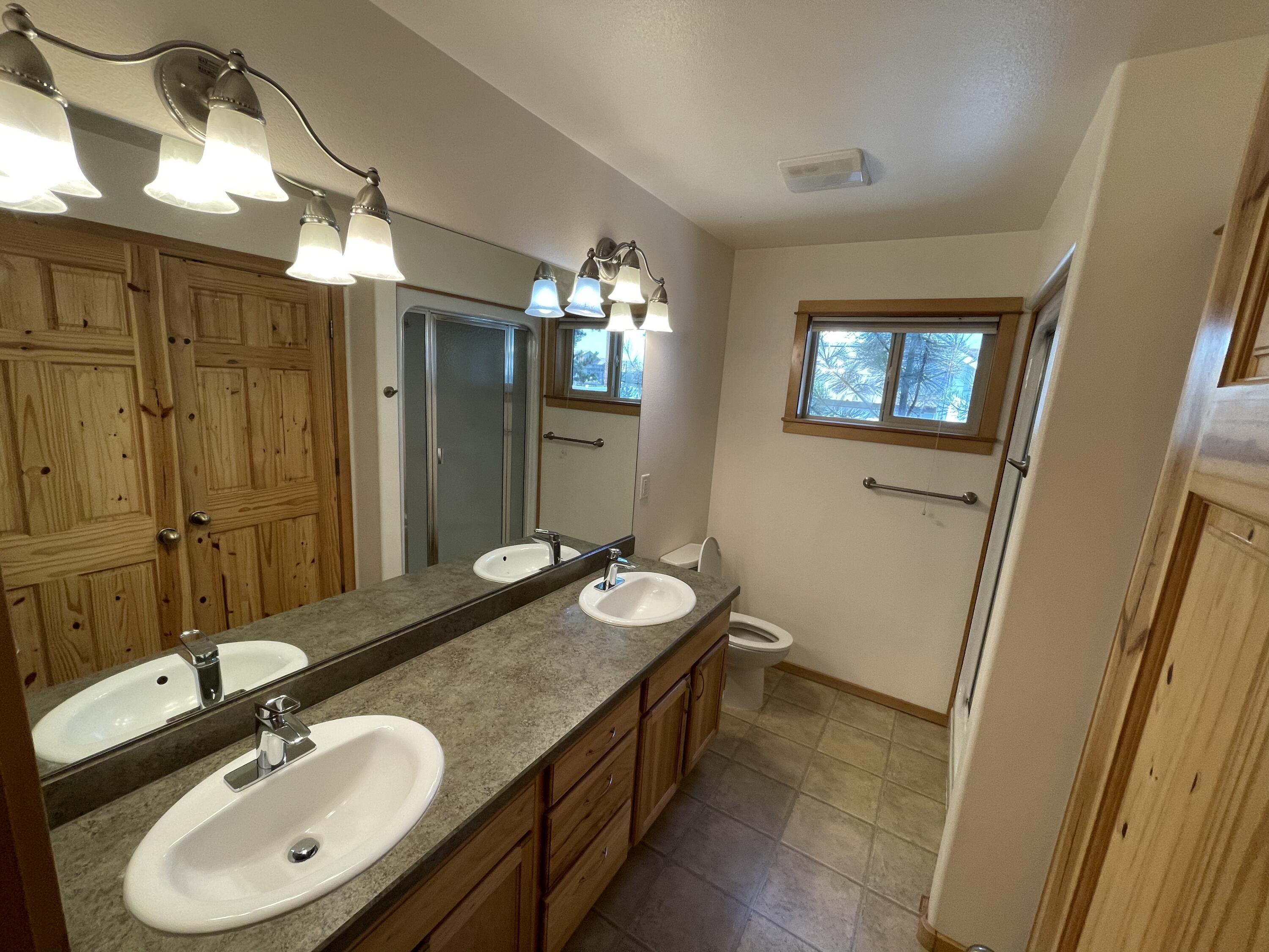 R&W Estates - Residential