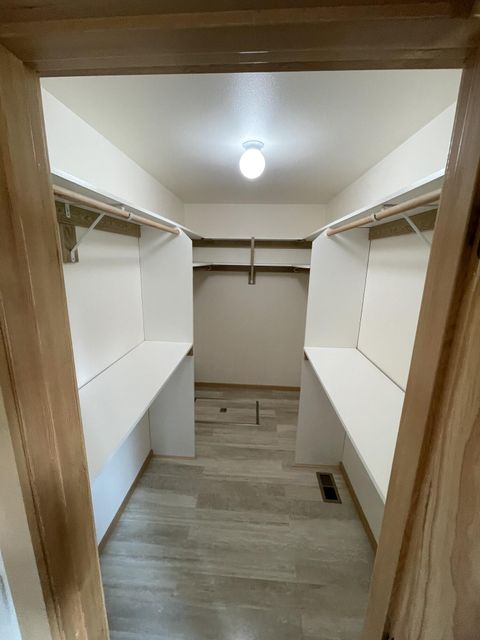 Tiny photo for 16691 Oakridge Place, La Pine, OR 97739 (MLS # 220213055)