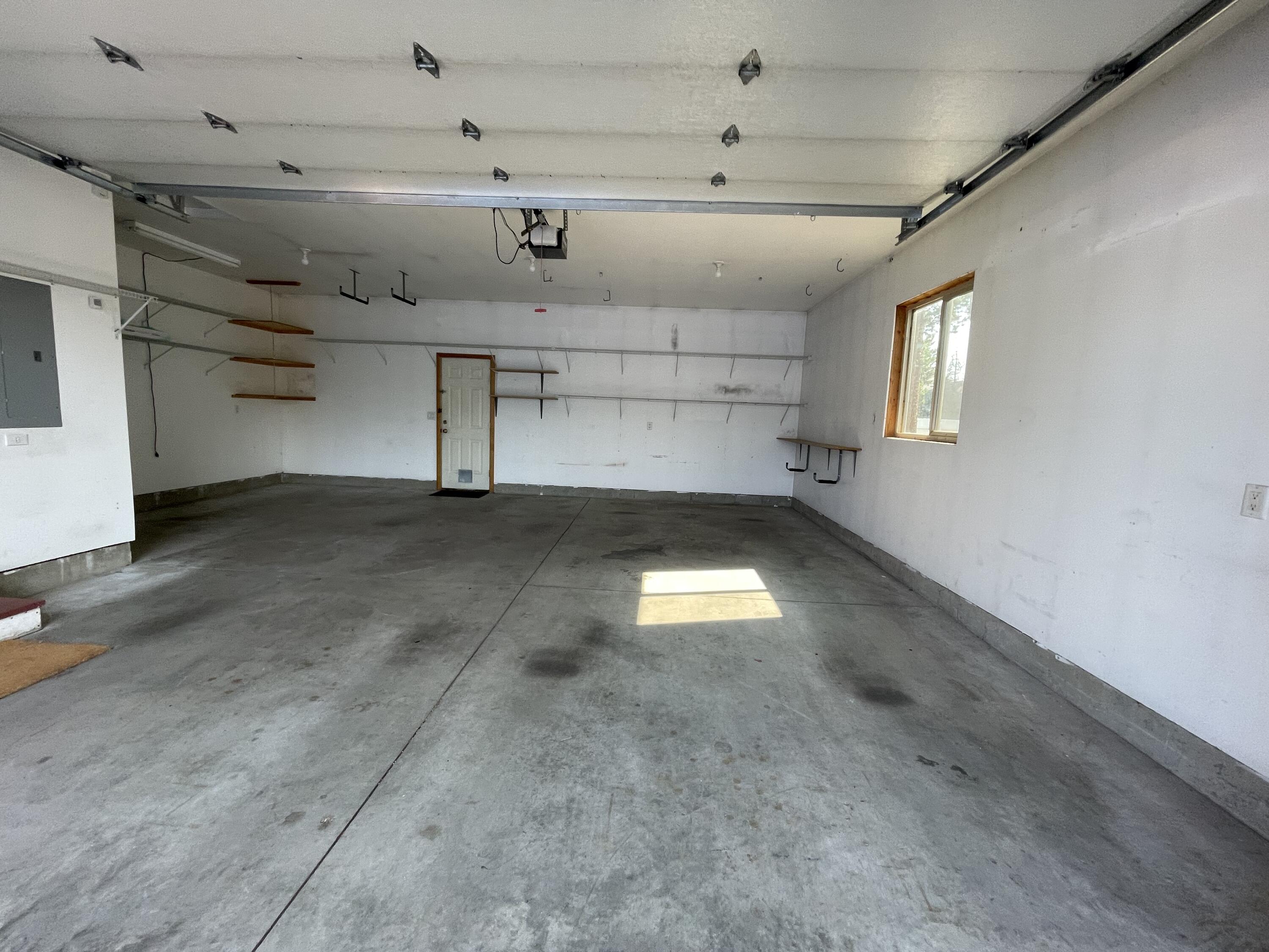 R&W Estates - Residential