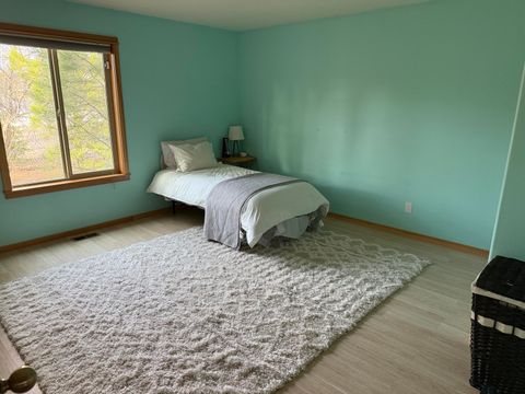 Tiny photo for 16691 Oakridge Place, La Pine, OR 97739 (MLS # 220213055)