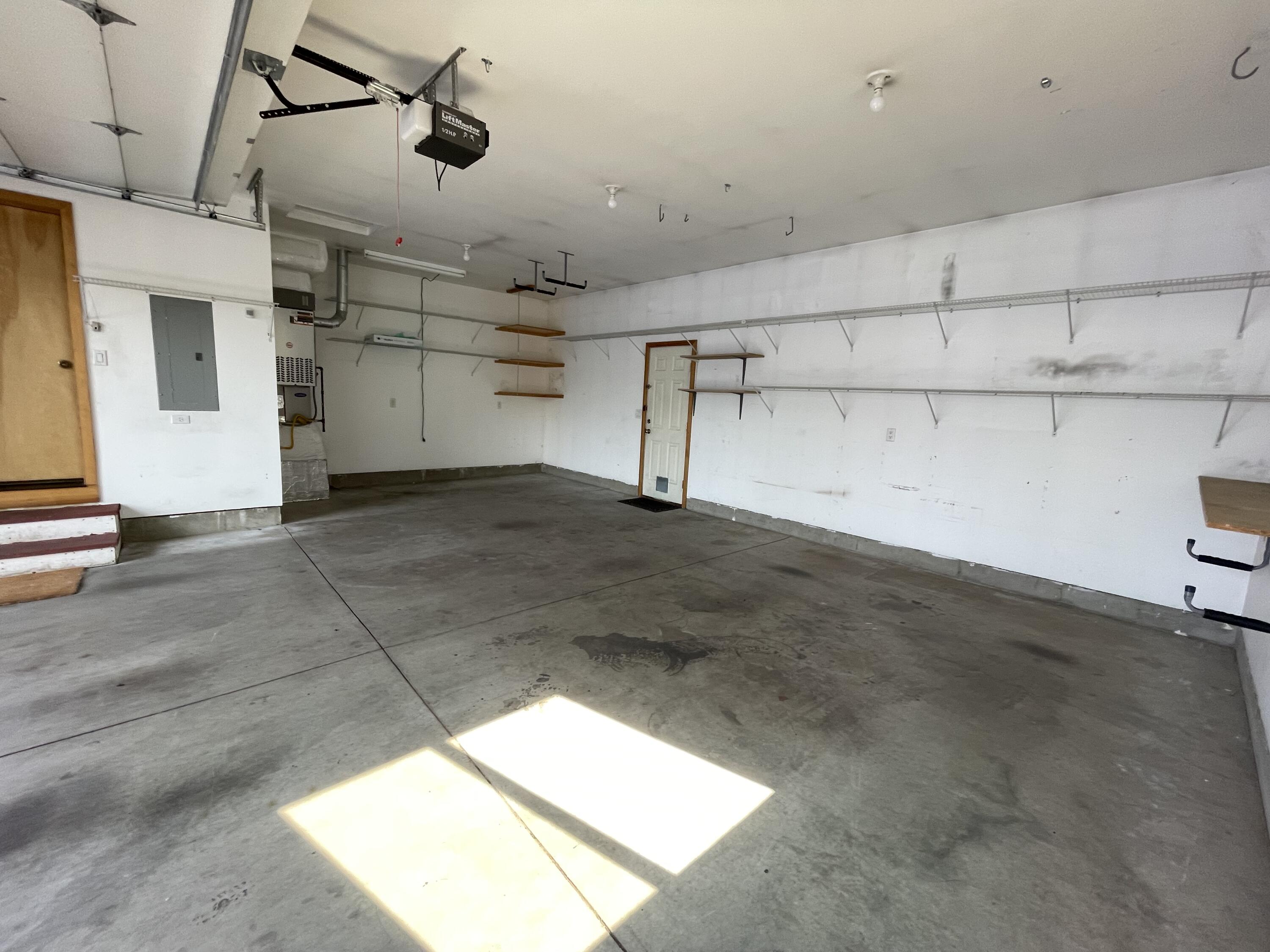 R&W Estates - Residential