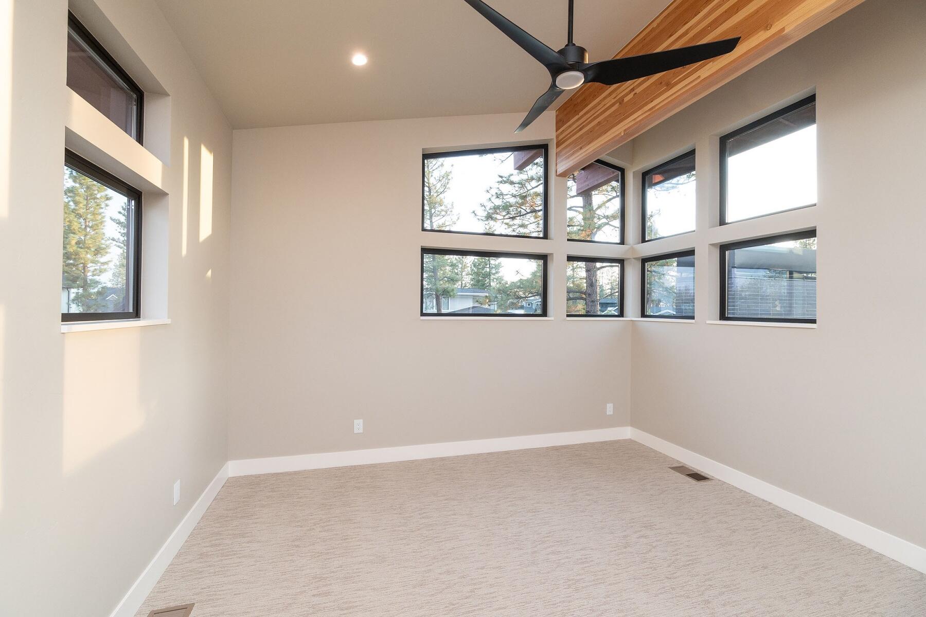 Discovery West Phase 3 - Residential