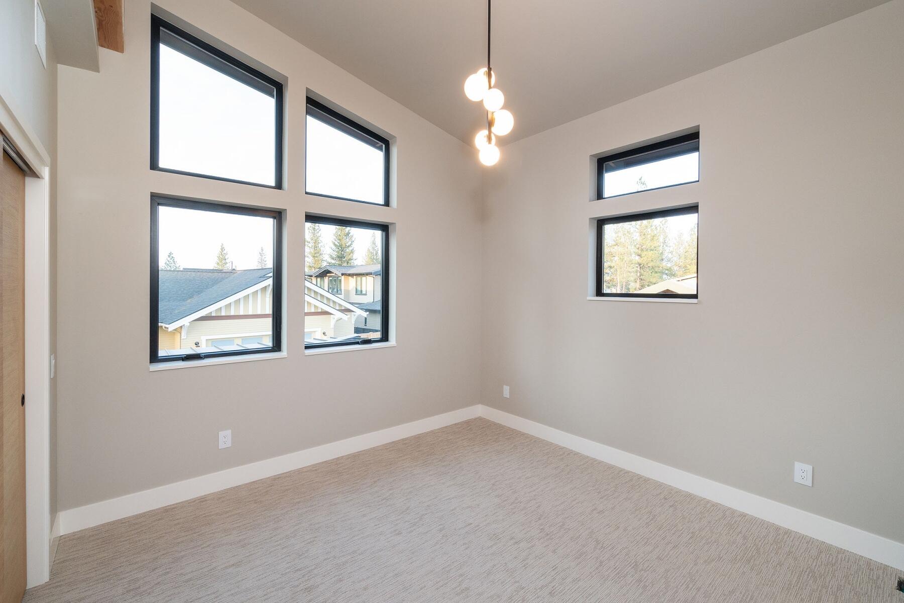 Discovery West Phase 3 - Residential