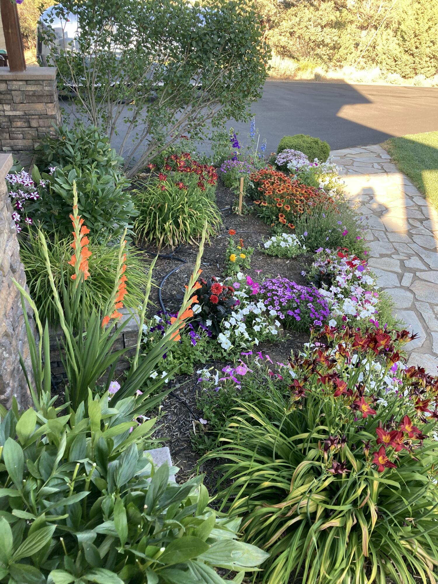 West Powell Butte Es - Residential