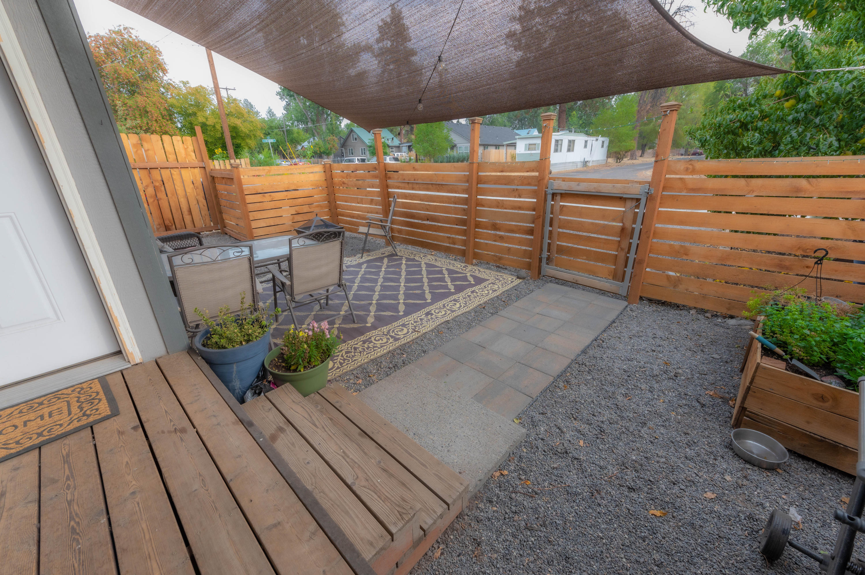 3rd Addition Bend Pk - Residential