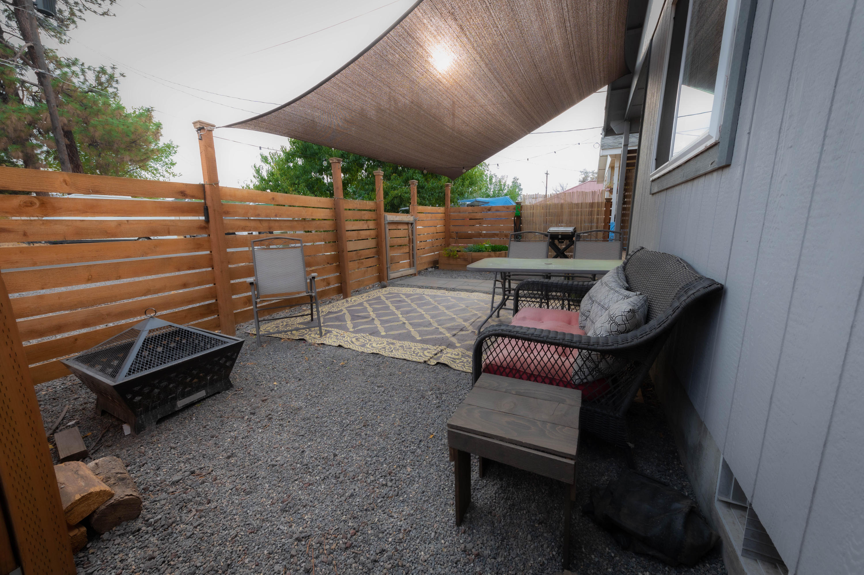 3rd Addition Bend Pk - Residential