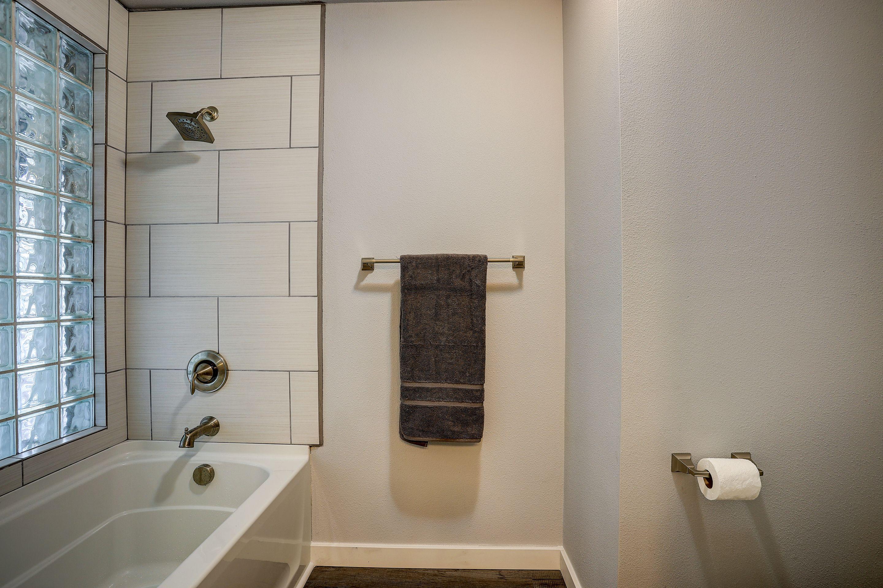 Eagle Rock - Residential