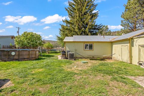 Tiny photo for 2555 SE Paulina Highway, Prineville, OR 97754 (MLS # 220221626)