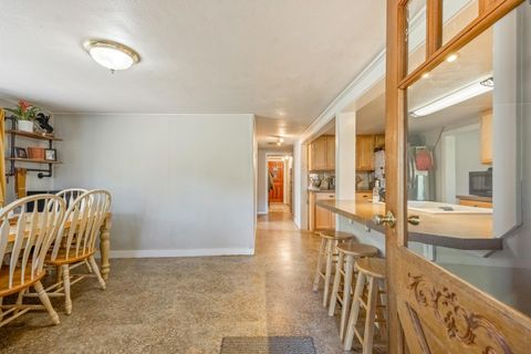 Tiny photo for 2555 SE Paulina Highway, Prineville, OR 97754 (MLS # 220221626)