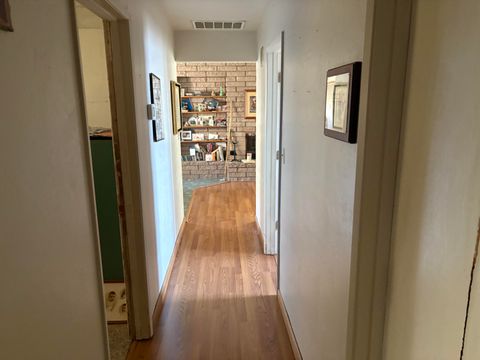 Tiny photo for 2051 Del Moro Street, Klamath Falls, OR 97601 (MLS # 220212789)