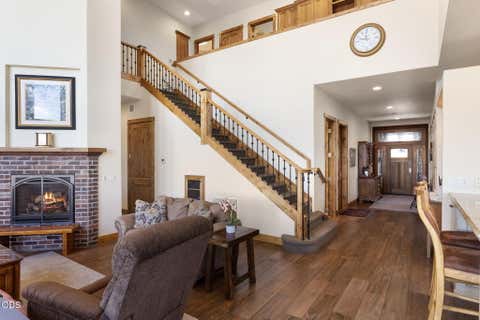 Tiny photo for 61576 SW Longview Street, Bend, OR 97702 (MLS # 220226826)