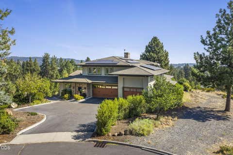 Photo of 61576 SW Longview Street, Bend, OR 97702 (MLS # 220226826)