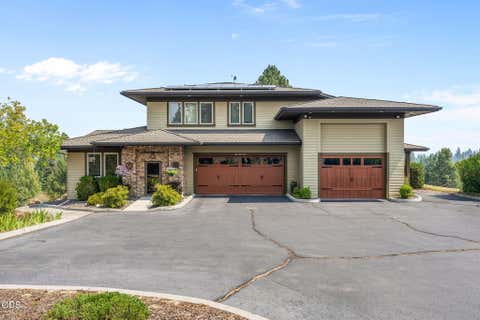 Tiny photo for 61576 SW Longview Street, Bend, OR 97702 (MLS # 220226826)