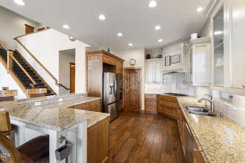 Tiny photo for 61576 SW Longview Street, Bend, OR 97702 (MLS # 220226826)