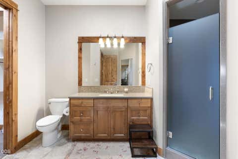 Tiny photo for 61576 SW Longview Street, Bend, OR 97702 (MLS # 220226826)