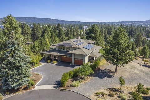 Tiny photo for 61576 SW Longview Street, Bend, OR 97702 (MLS # 220226826)