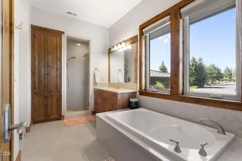 Tiny photo for 61576 SW Longview Street, Bend, OR 97702 (MLS # 220226826)