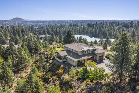 Tiny photo for 61576 SW Longview Street, Bend, OR 97702 (MLS # 220226826)