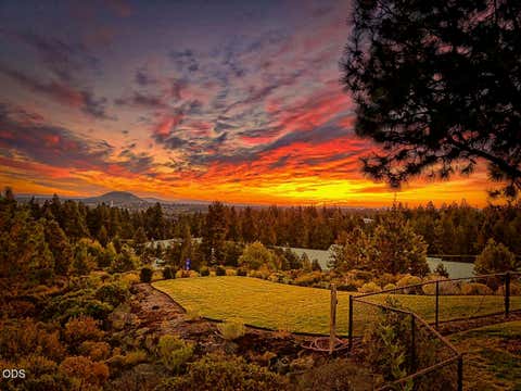 Tiny photo for 61576 SW Longview Street, Bend, OR 97702 (MLS # 220226826)
