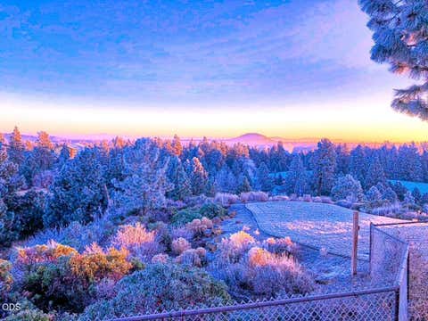 Tiny photo for 61576 SW Longview Street, Bend, OR 97702 (MLS # 220226826)