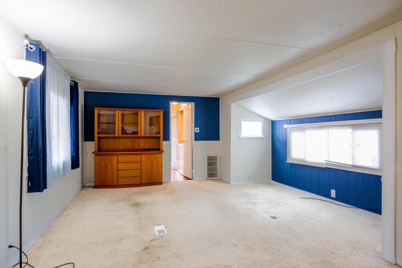 Rogue Lea Estates - Residential