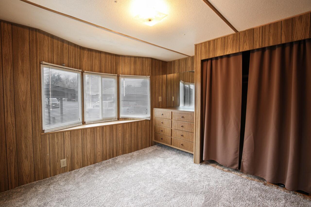 Rogue Lea Estates - Residential