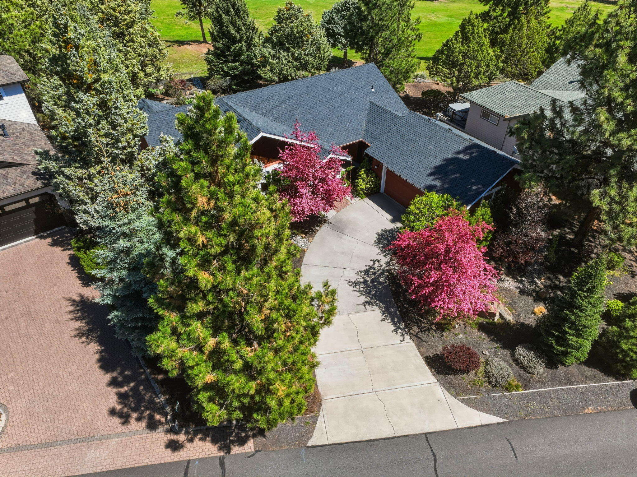 2964 NW Fairway Heights Drive