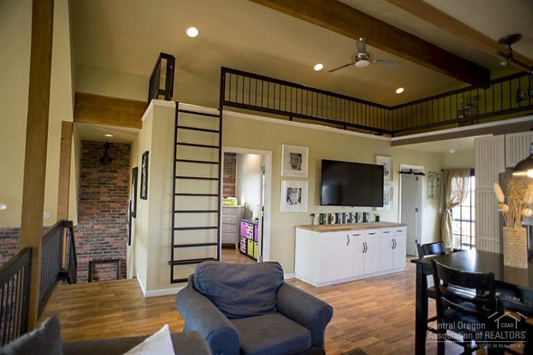 Mary K Falls Estates - Residential