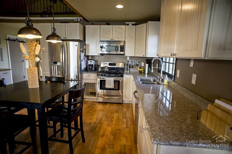 Mary K Falls Estates - Residential