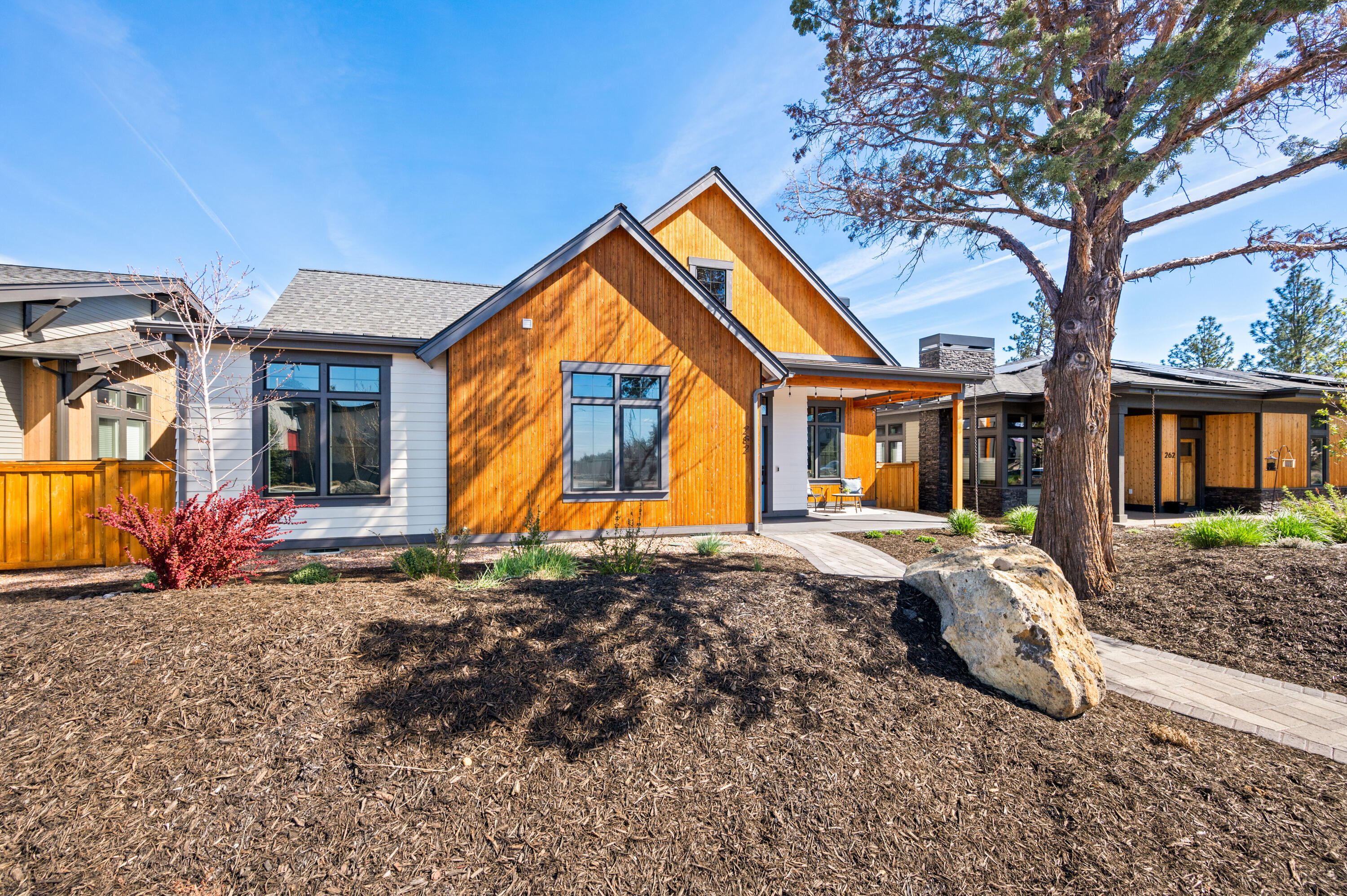 282 W Lundgren Mill Drive
