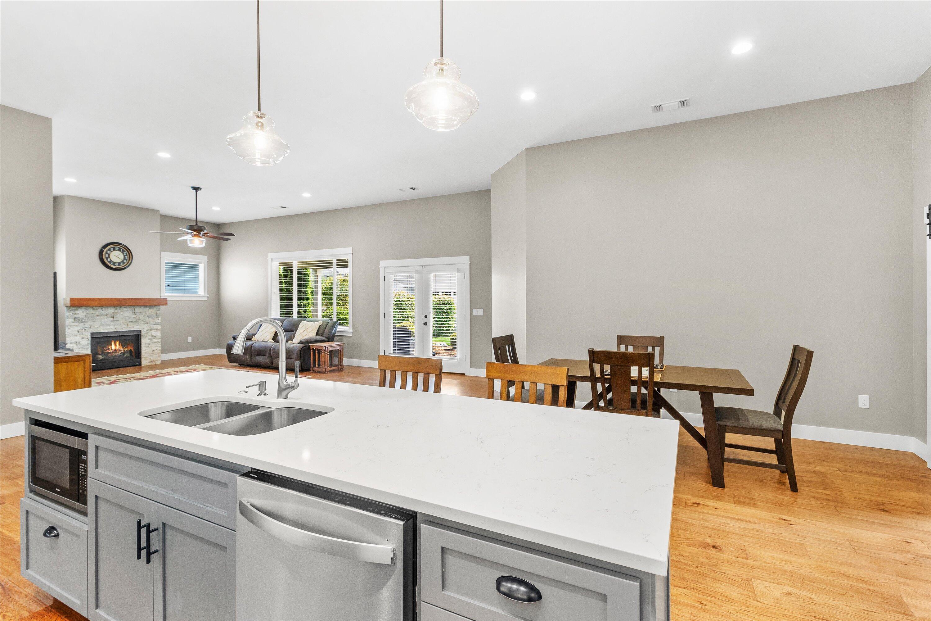 North Village At Twin Creeks, Phase V, The - Residential