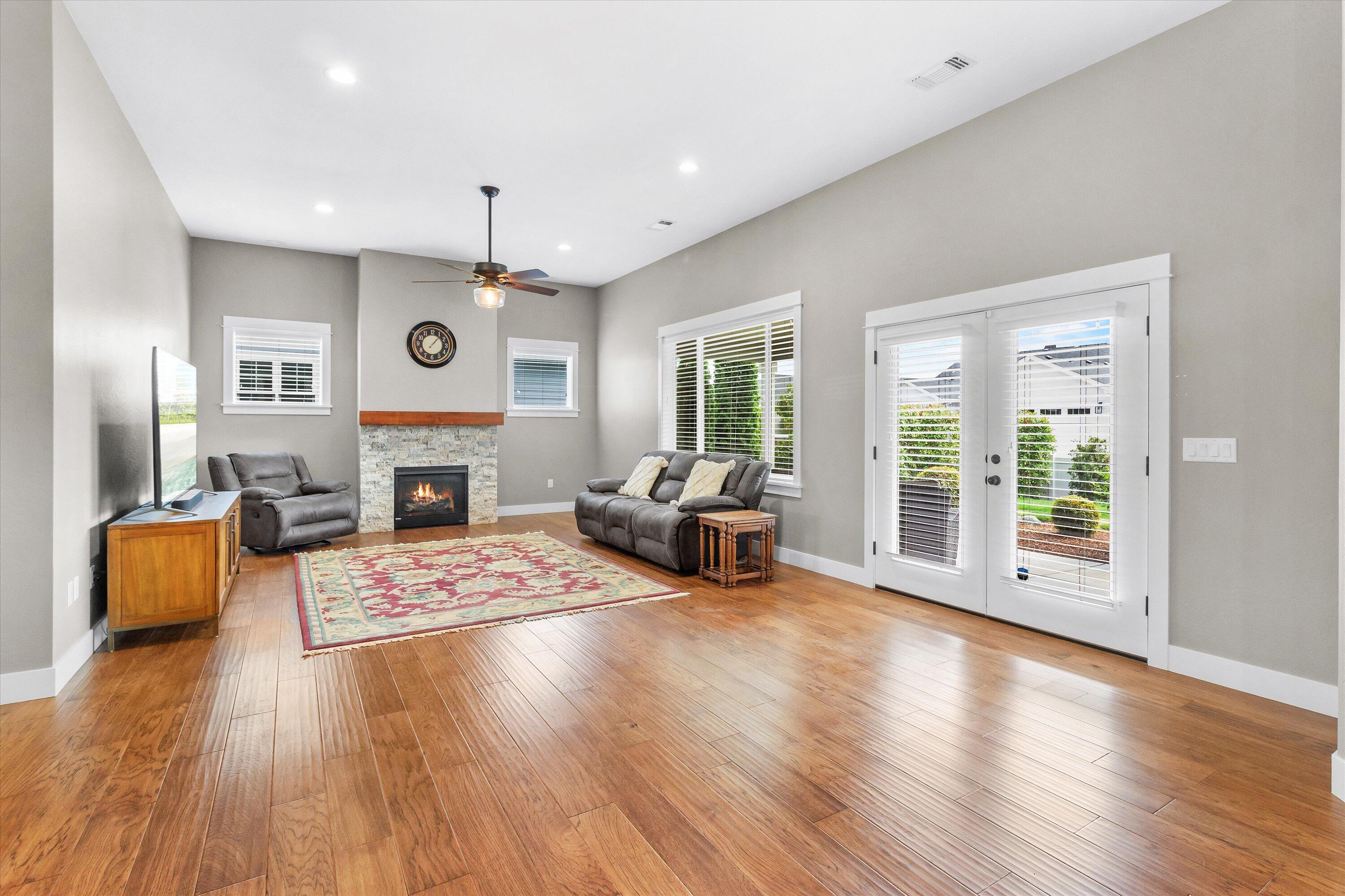 North Village At Twin Creeks, Phase V, The - Residential