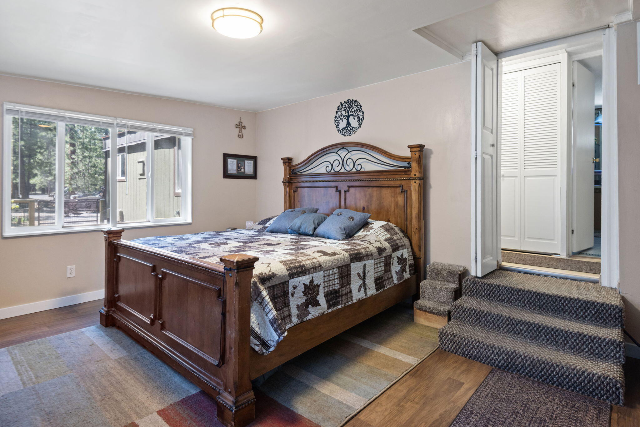 Ponderosa Pines - Residential